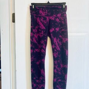 Lululemon Wunder Under Full On Luon in Breezie Regal‎ Plum Size 4